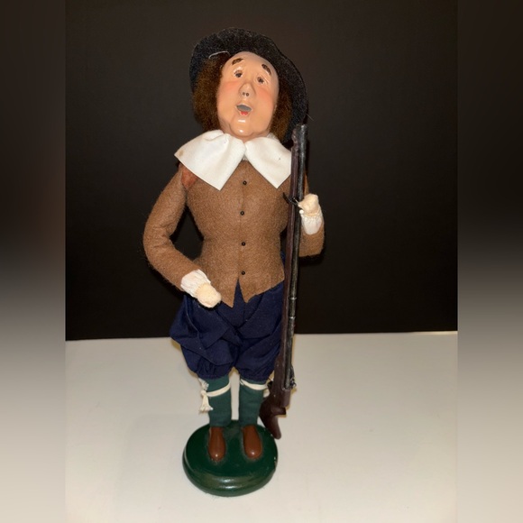 Caroler 1st edition Byers choice Williamsburg collection 1998 - Picture 11 of 15